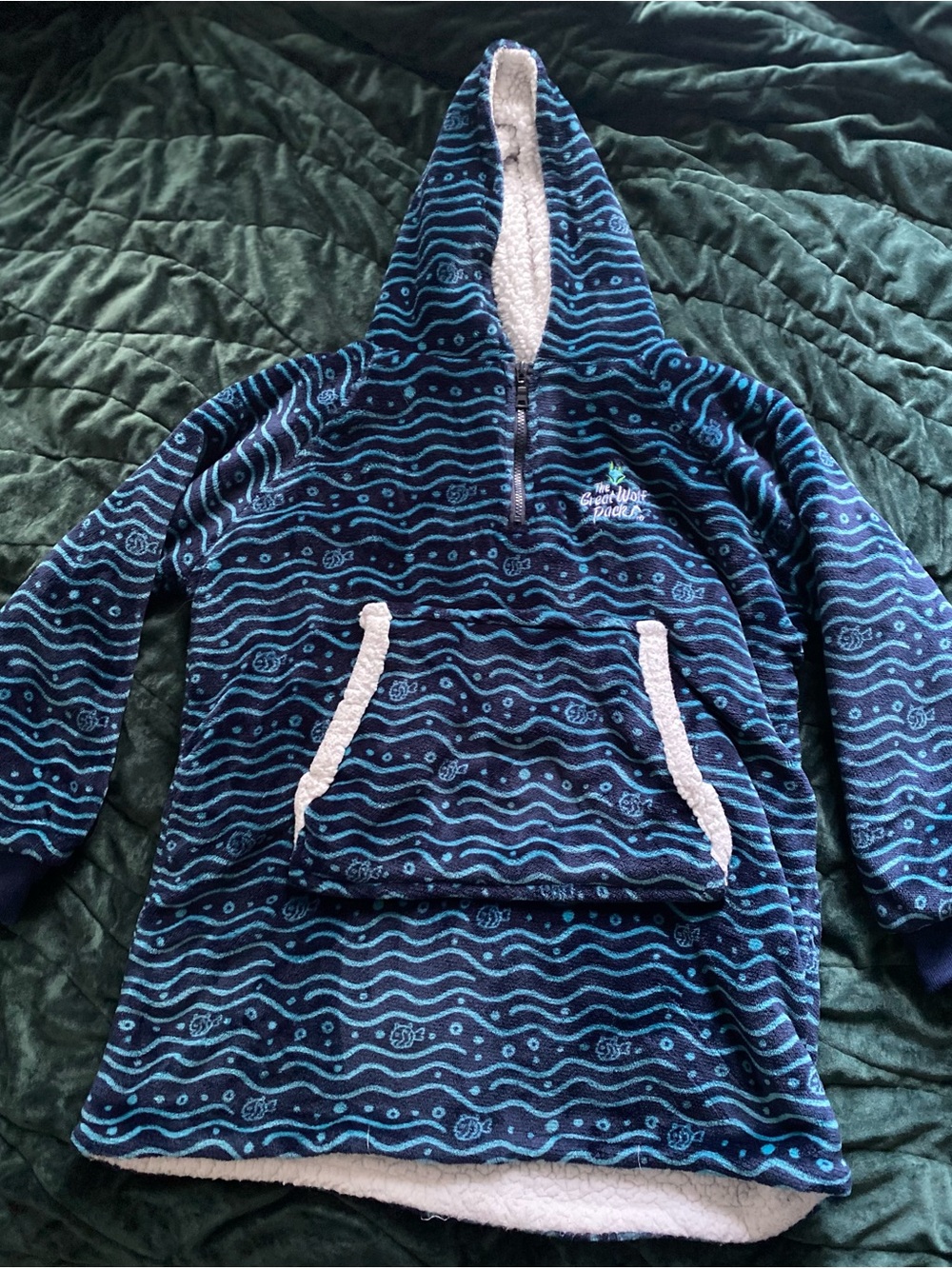 Great Wolf Lodge Navy & Light Blue Kids Sherpa-Lined Hooded Pullover
